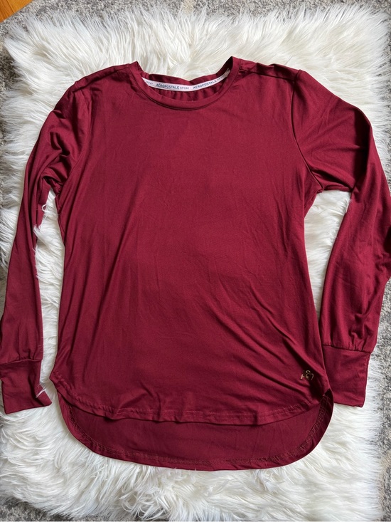 Aeropostale Tops - Aeropostale Sport soft tshirt
